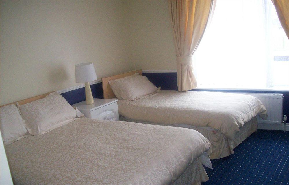 Hillview House Hotel Lusk Ngoại thất bức ảnh