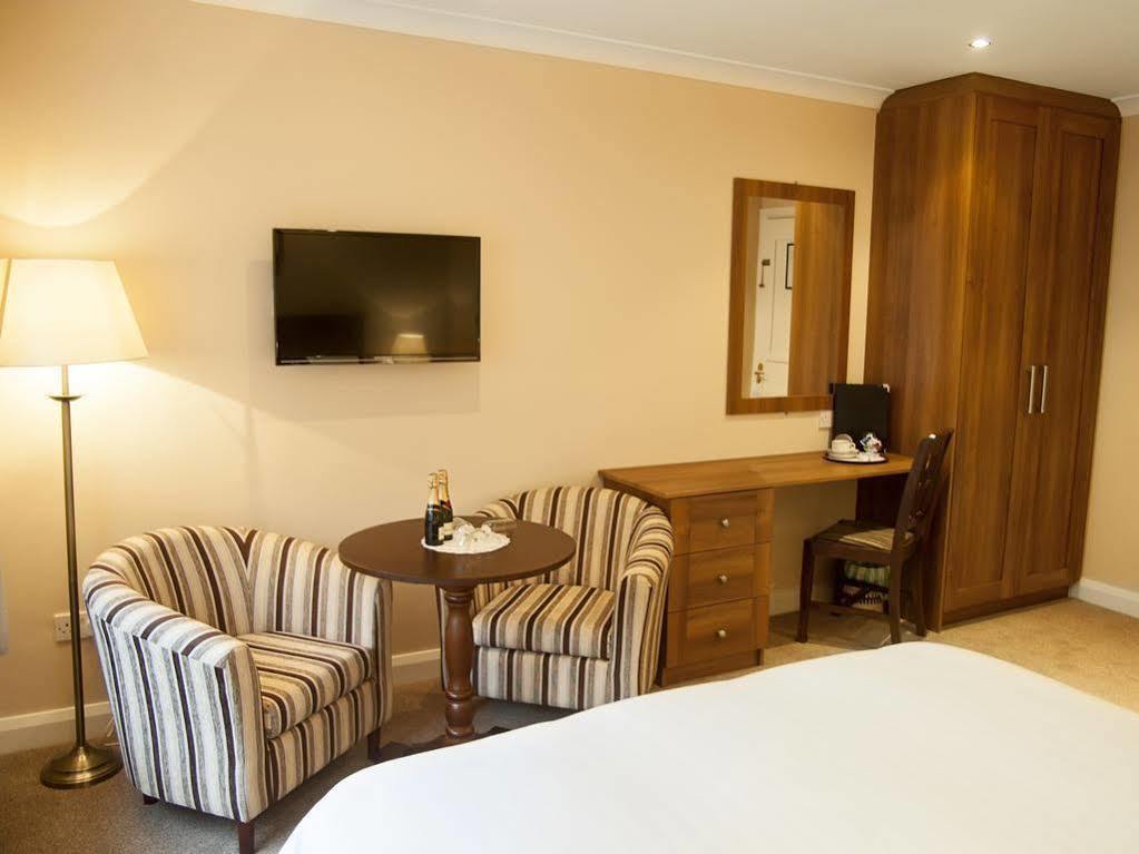 Hillview House Hotel Lusk Ngoại thất bức ảnh